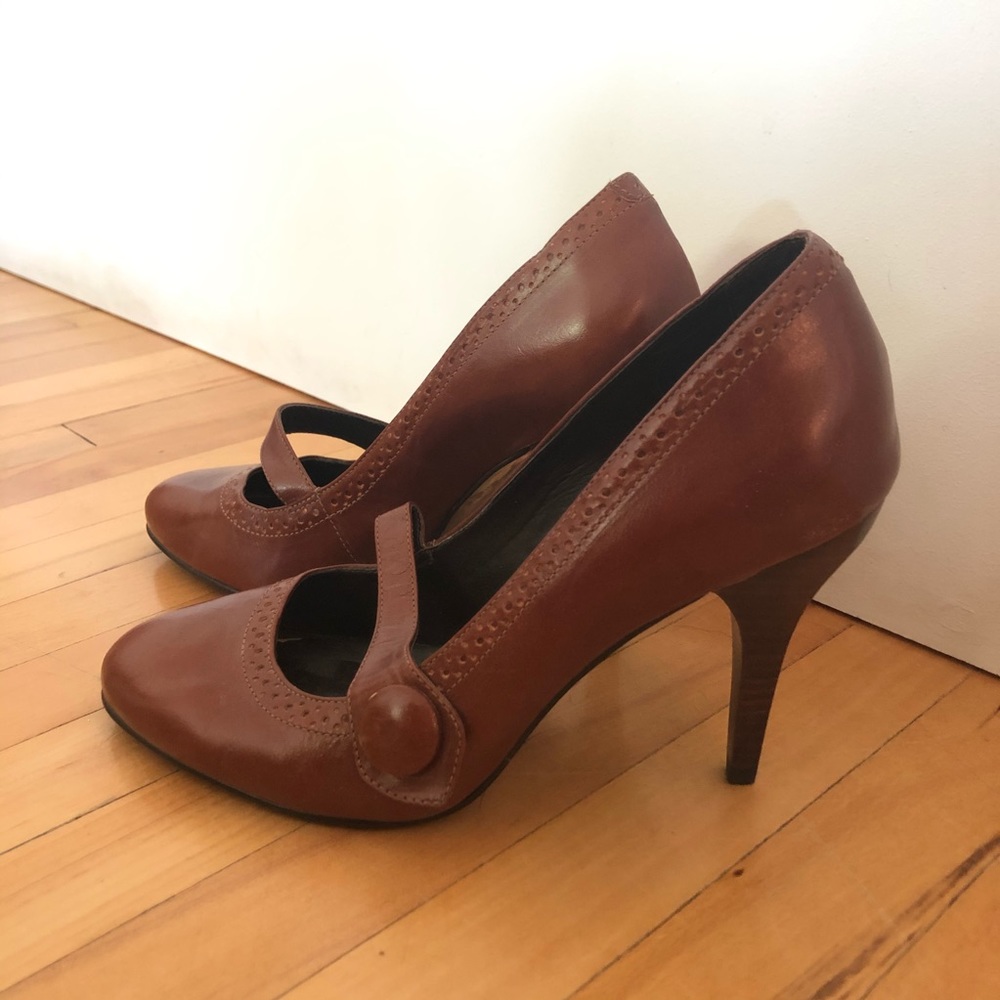 Colcci brown detailed Mary-Jane heels, sz 8